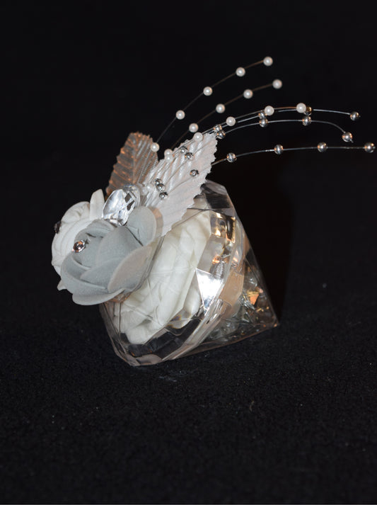 Boîte forme diamant